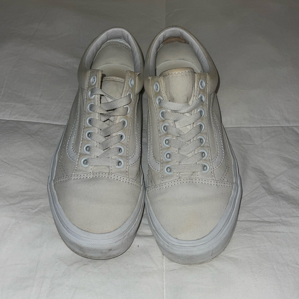 All White vans